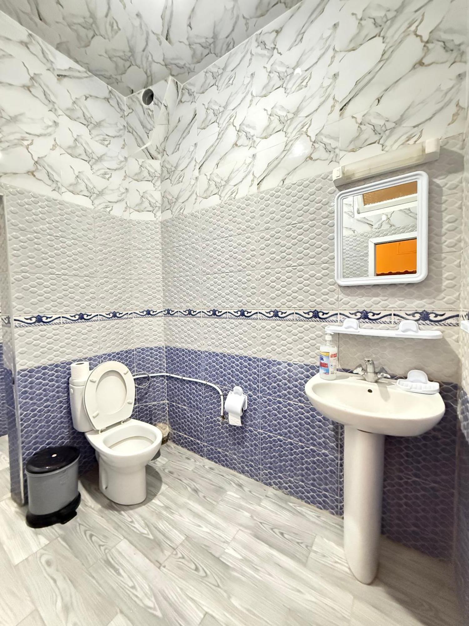 Hostel Orange Surf House *